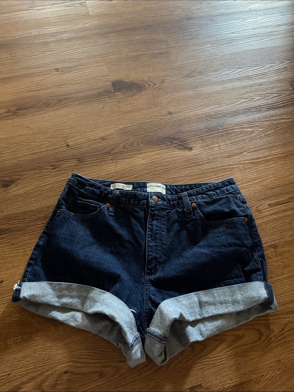 Universal Thread Dark Indigo Roll-Cuff Denim Shorts